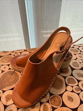 Women's Tan Open-Toe Espadrille Wedge Slingbacks